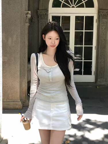【现货】leeds甜美温柔高级纯欲风吊带T桖两件套韩系修身上衣