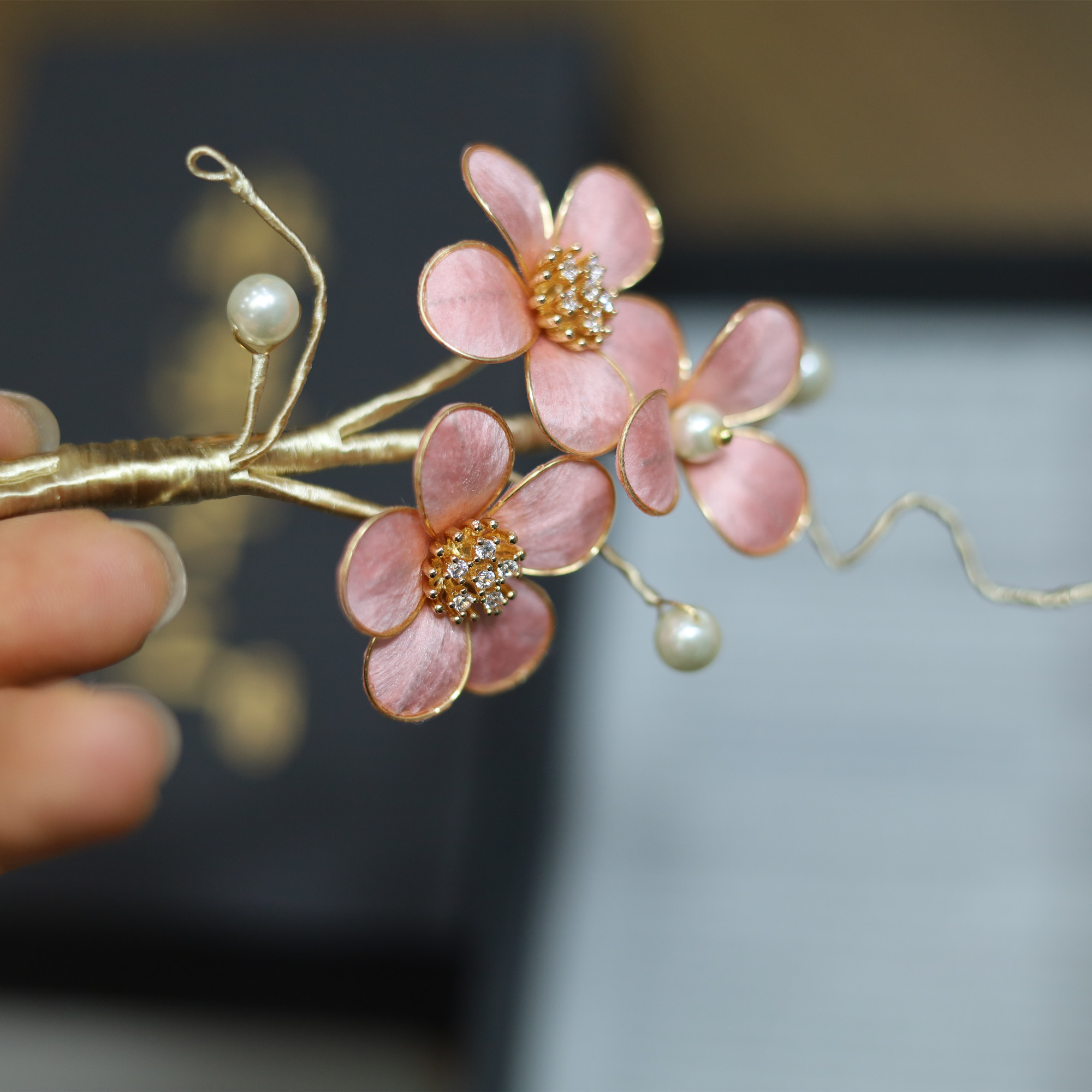 苏州非遗手工绒花发夹中式蚕丝汉服旗袍衣领夹妈妈老师毕业季礼物