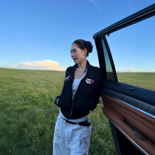 休闲修身 F383 女秋季 复古美拉德爱心刺绣立领针织衫 显瘦外套 美式