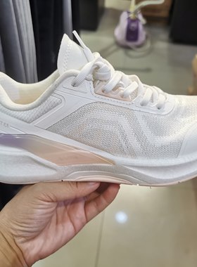 安踏女士运动鞋，38码，软弹，透气，颜值高