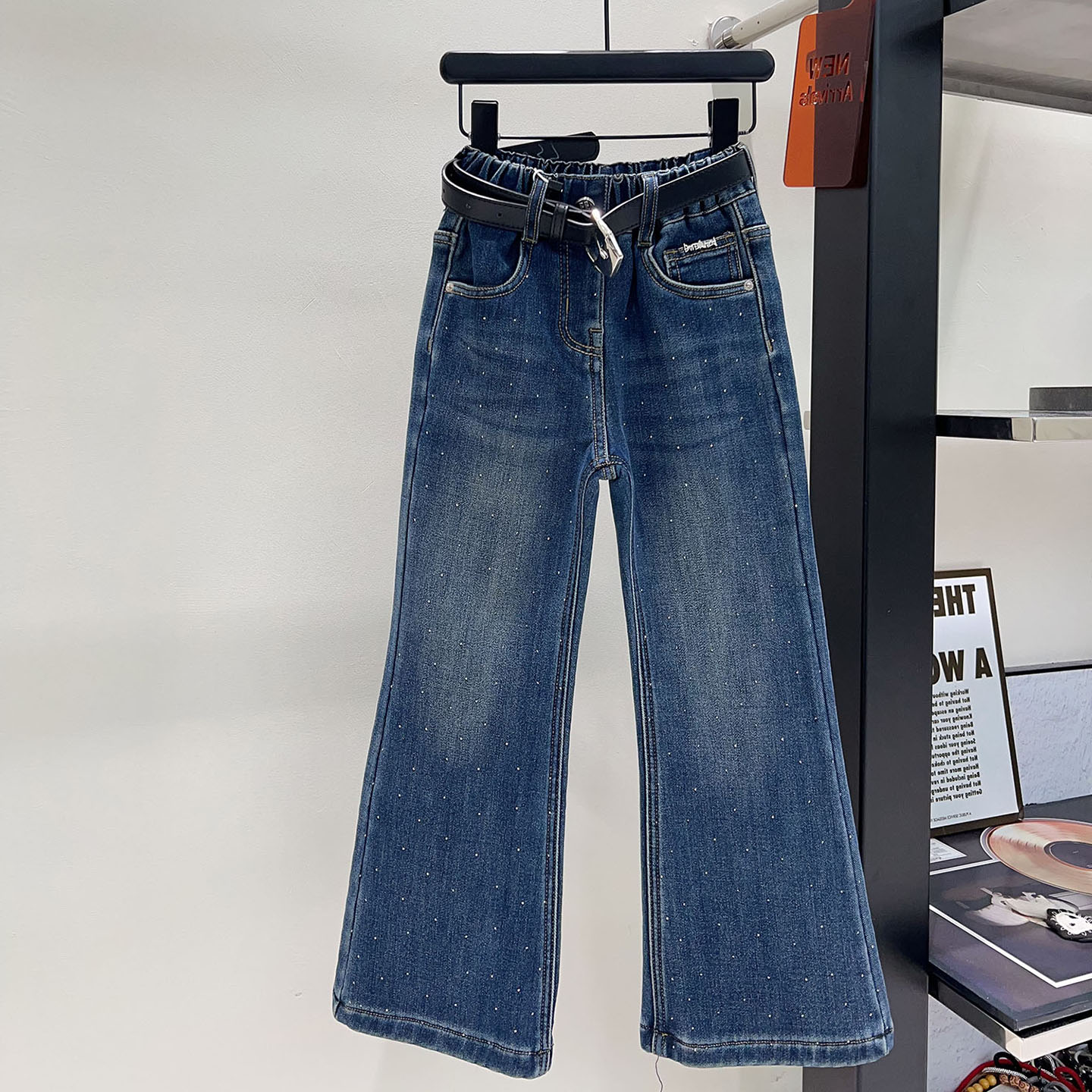 一体绒烫钻喇叭裤蓝色加绒牛仔裤