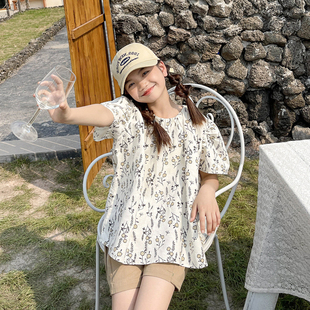 女童夏季套装2026新款中大童女装夏装碎花娃娃衫百搭洋气短裤套装
