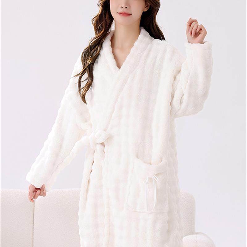 珊瑚绒浴袍毛绒睡袍女款2025新款冬季加厚大码胖长款法兰绒睡衣