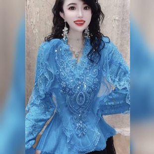 爆款 女秋季 收腰遮肚子淡人穿搭 超仙蕾丝衫 艳蓝色亮炫珠花蝴蝶袖
