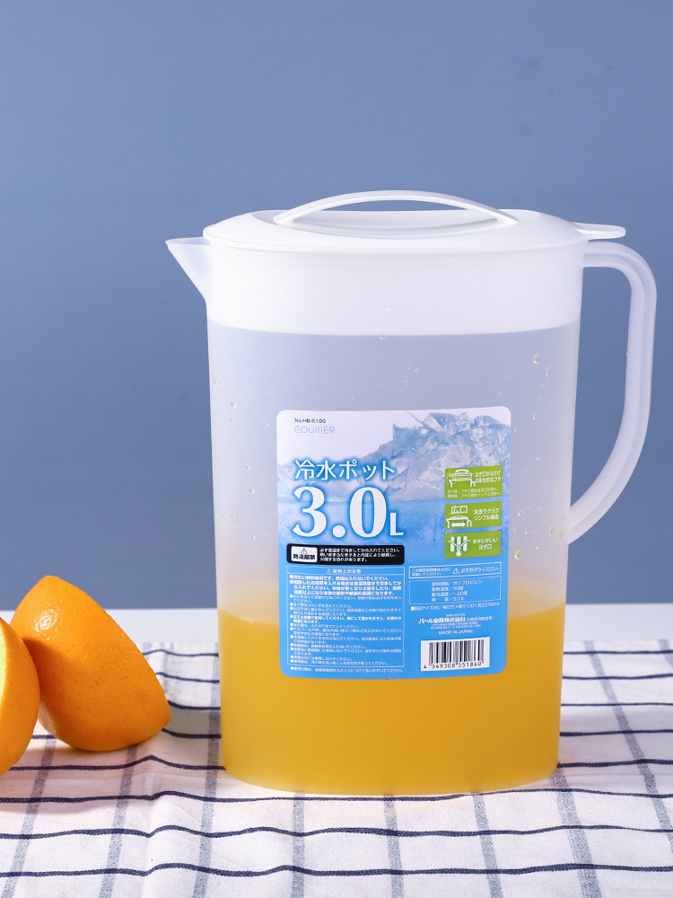 日本进口PEARL冷水壶 塑料带盖耐热凉开水壶家用大容量果汁凉水壶