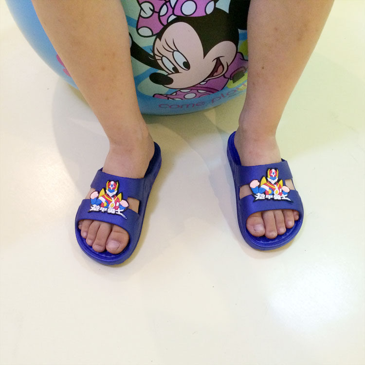 Pantoufles enfants pour été - semelle plastique - Ref 1025308 Image 4