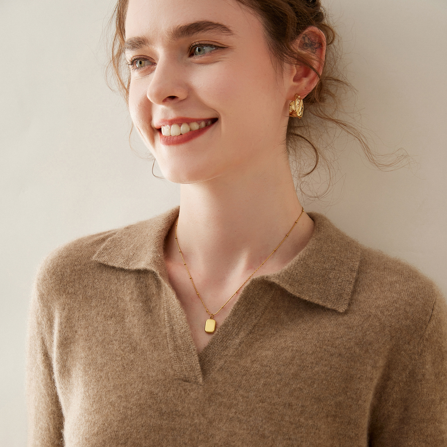 POLO领羊绒衫翻领纯色山羊绒毛衣