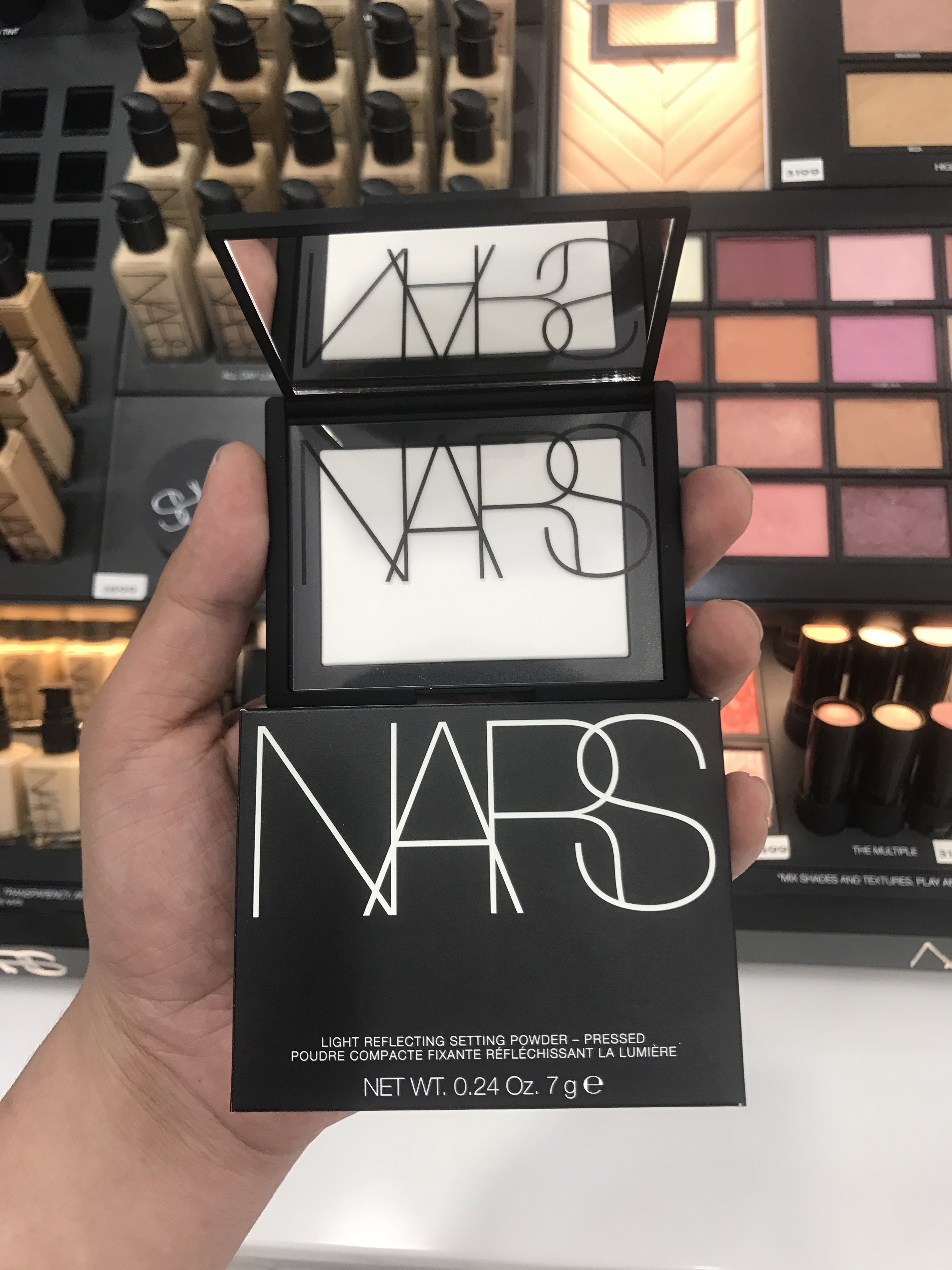 蜜粉饼持久定妆10gNars