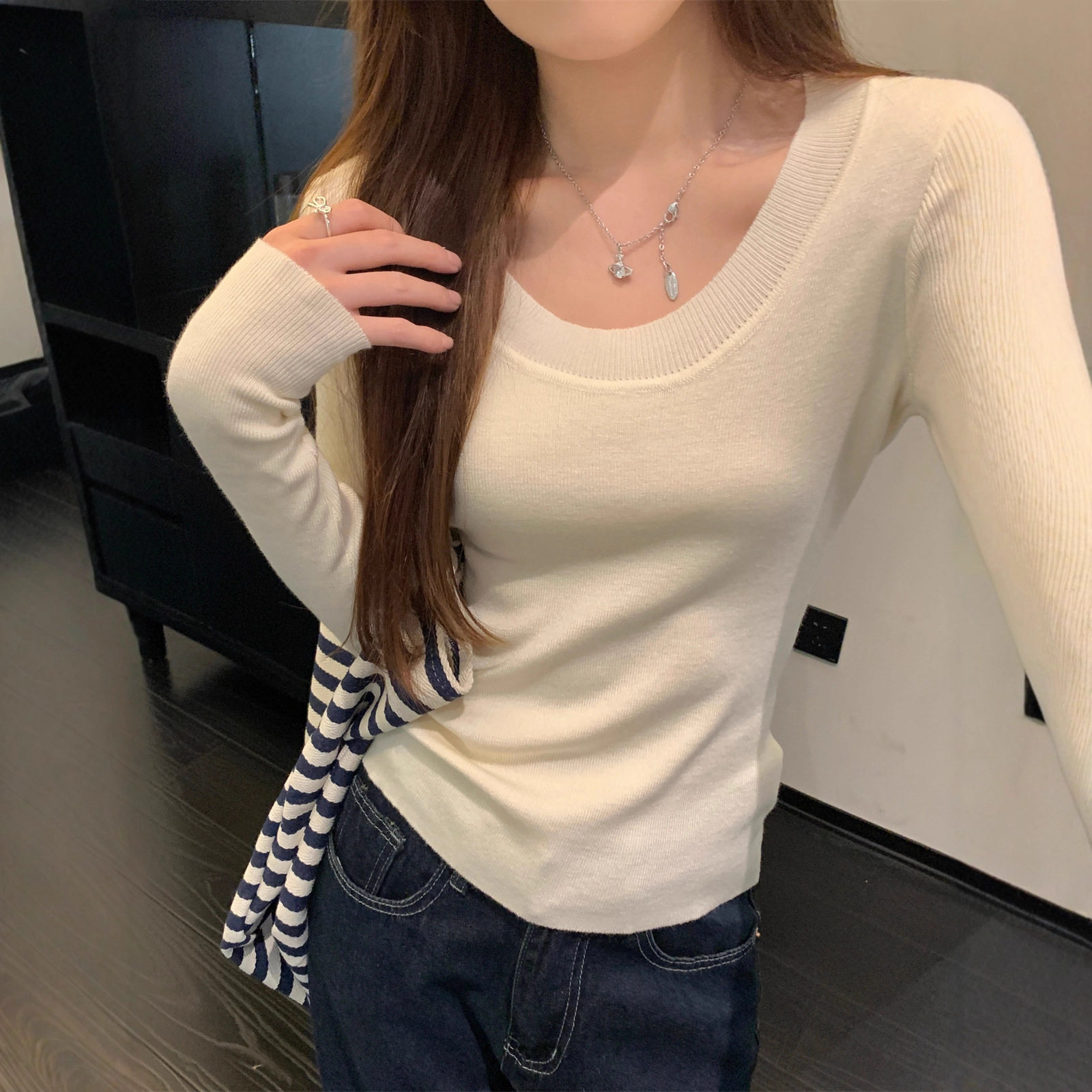 法式修身u领打底衫女春季2026新款内搭高级感毛衣长袖针织衫上衣