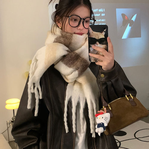 秋冬女流苏围巾保暖护颈
