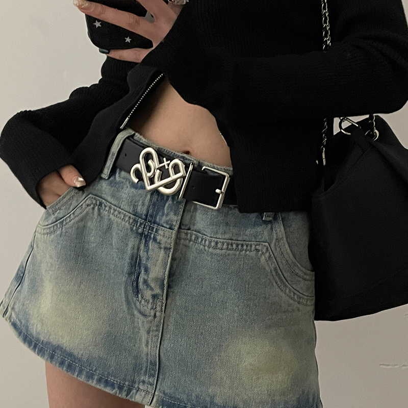 女心形PU小众腰带简约