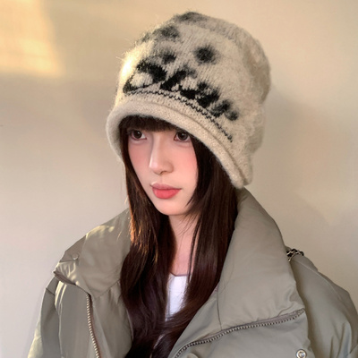 含羊毛卷边字母针织堆堆帽子女冬