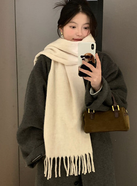 韩版纯色流苏围巾女款冬季高级感保暖加厚百搭护颈围脖防寒外搭潮