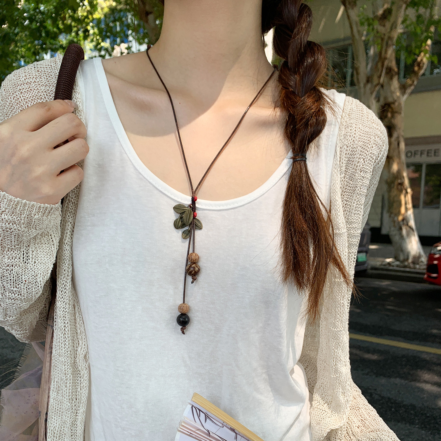波西米亚民族风树叶串珠吊坠项链女款复古新中式毛衣链锁骨链配饰