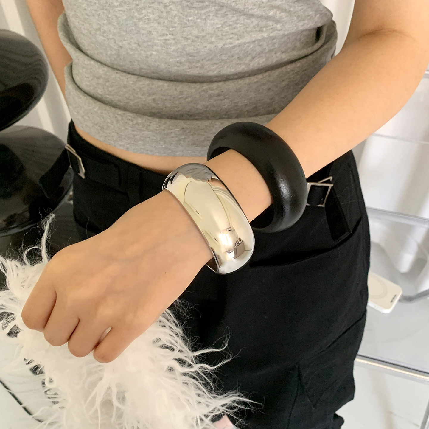 韩系高级感圆弧宽版手镯女