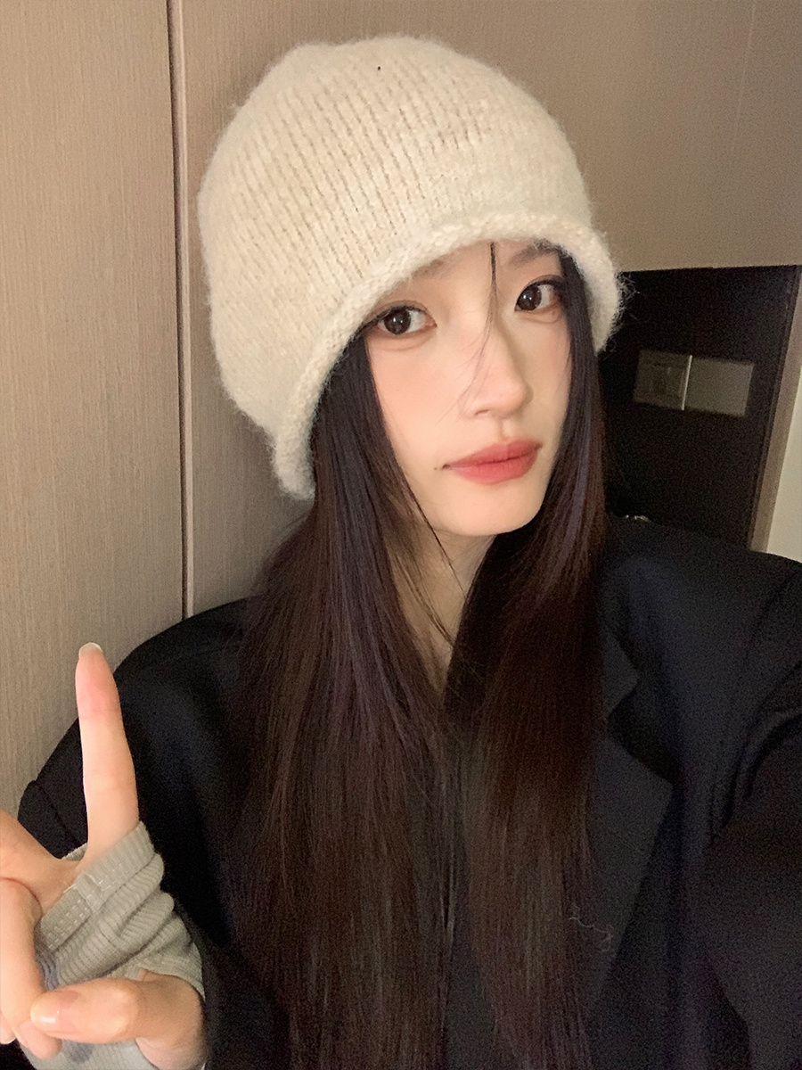 Korean Style ins Atmospheric Knitted Pile Hat with Wool Face-Showing Small Baotou Hat, High-End Autumn and Winter Versatile Cold Hat