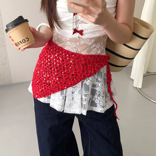 红色镂空针织三角巾屁帘女款