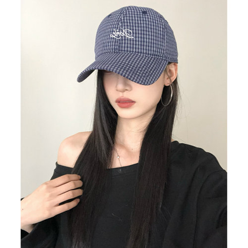 韩系复古格纹字母鸭舌帽子女