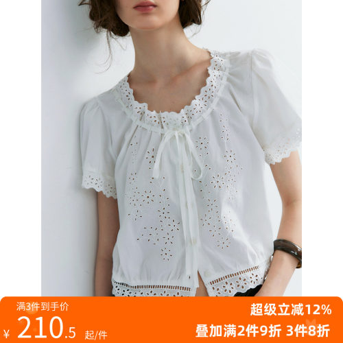 现货【法式甜点】重工定位绣花圆领短袖抽绳镂空刺绣短款衬衫上衣