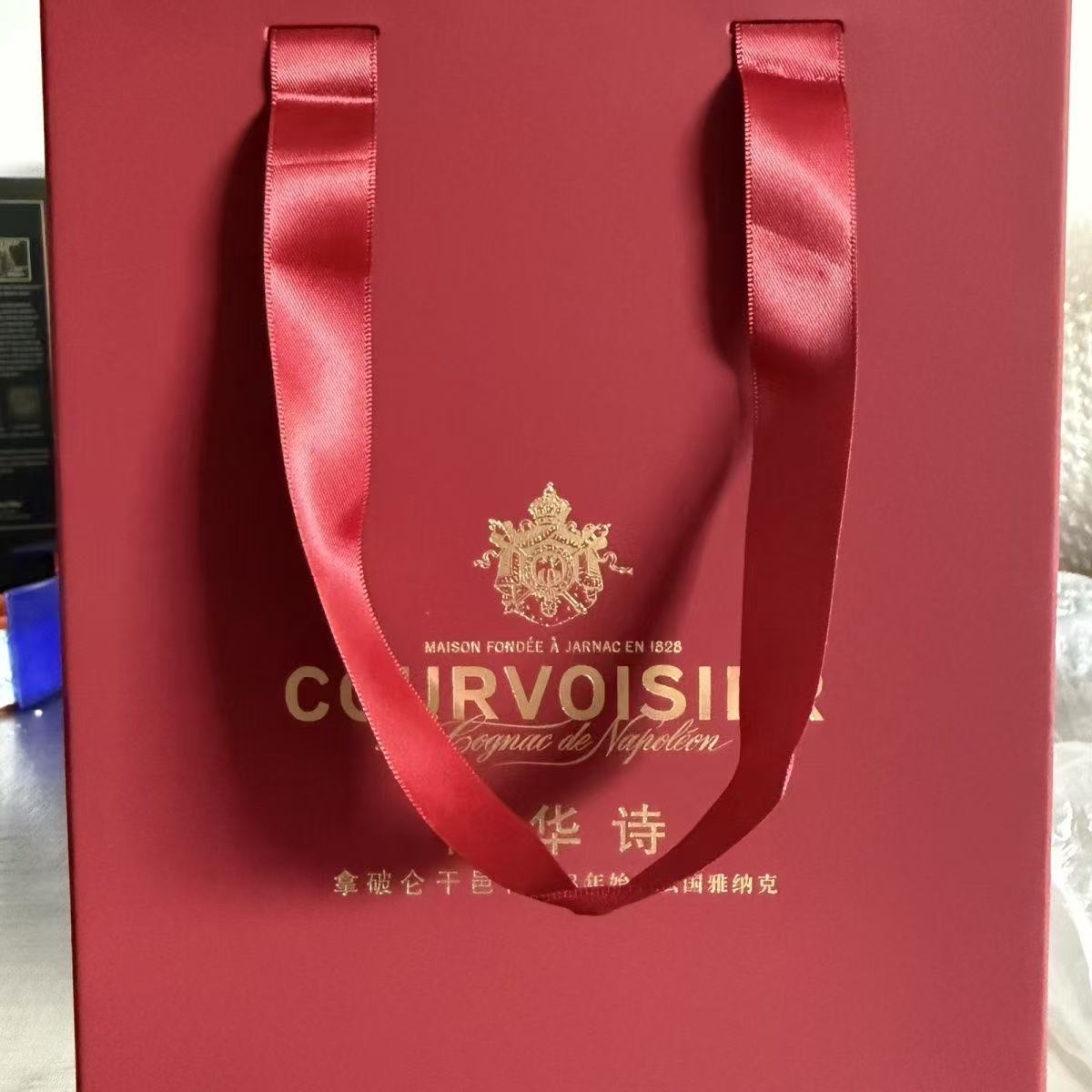 馥华诗COURVOISIER VSOP干邑白兰地 50ml酒版礼盒带水晶杯图片