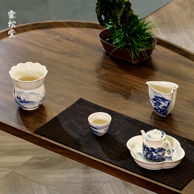 霖松堂手绘青花山水茶壶茶具