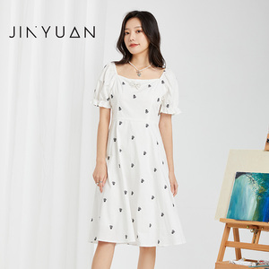 金苑连衣裙女夏季新款时尚气质白色印花短袖一字领G222109