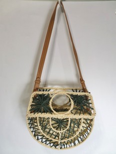 AMELIE2025最新款镂空编织包