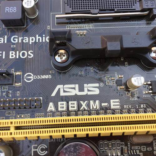 Asus/华硕A88XM-E FM2+ A88X主板 全固态集成 支持7650K 860KA55