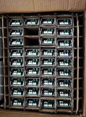 通用新星VAT-UP300S-5-60L-A  大显示屏LED电源 5V50A 5V60A