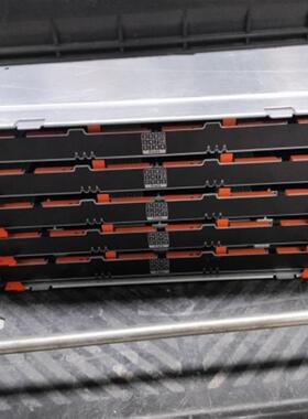 DELL MD3060e扩展柜 双控制器双电源 60盘位存储阵列柜