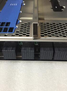 303-093-000B 110-093-000B 110-048-100C EMC CX4-480控制器