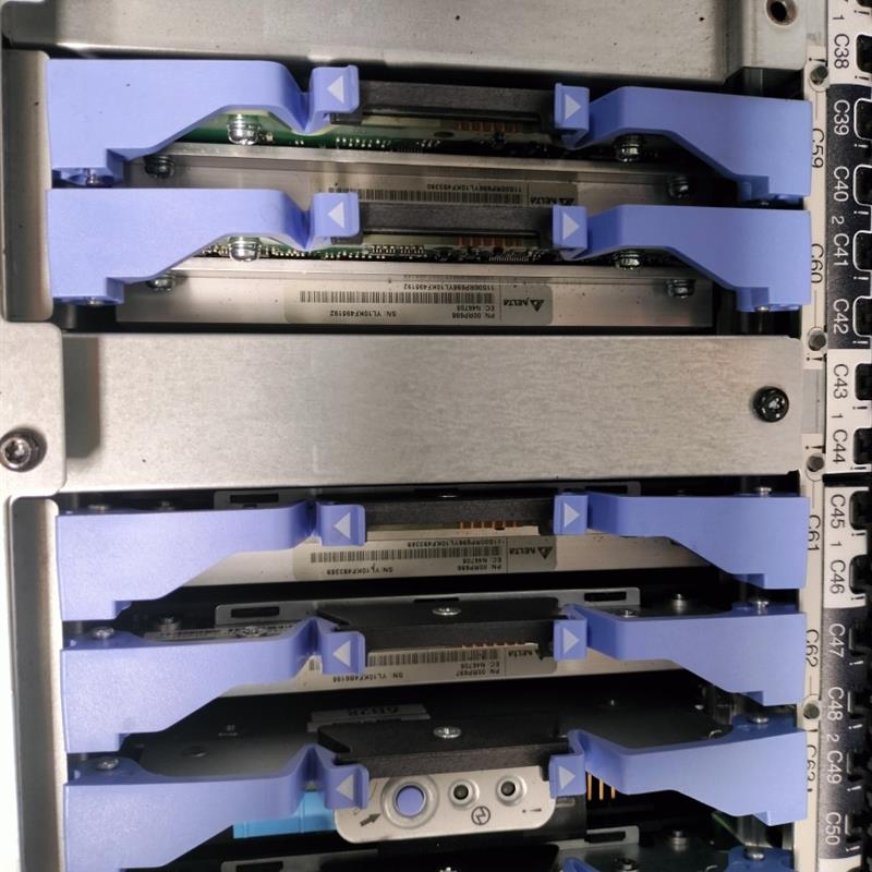 00RP697 IBM E870 MME VRM 6B35 PSERIES POWER8 N4670稳压模块