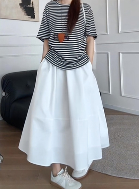 白色蓬蓬花苞裙夏女大码显瘦a字大摆伞裙梨型身材伯克利半身长裙