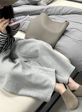 灰色小个子弯刀运动卫裤子女大码巨好看的早秋穿搭今年流行梧桐裤