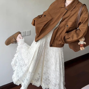 白色不规则蕾丝拼接半身长裙大码女装秋季显瘦大摆梨型伯克利裙子