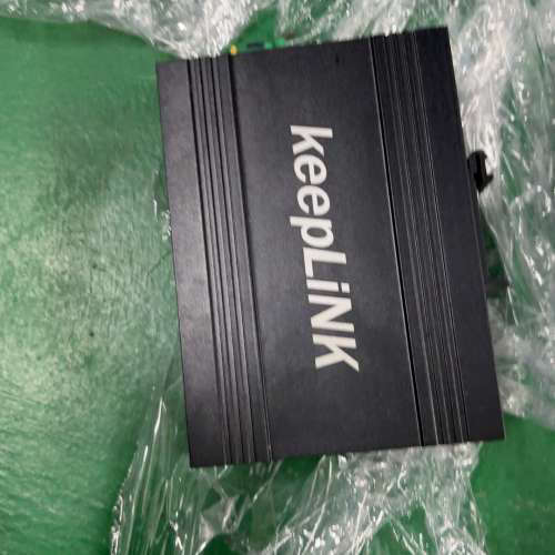 keepLiNK KP-9000-45-8TX工业级交换机，