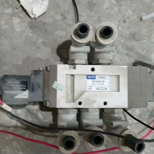 YPC电磁阀SF6101-IP，二位五通，气口4分，电压DC