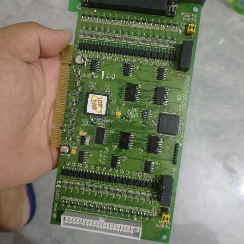 PISO-P32C32U   泓格