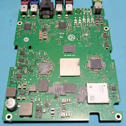 出批sa8155p电路板，LPDDR4单颗6G 两颗，UFS