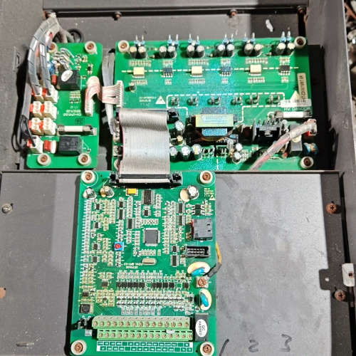 易驱CV3100-4T02220M/4T0300FP16变频