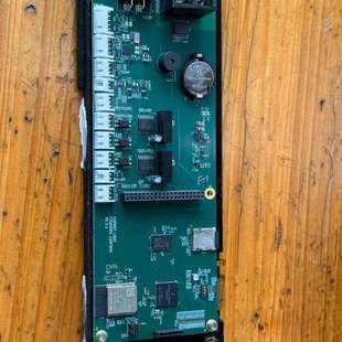 Carbot Labs控制板，型号Cerebro Contr