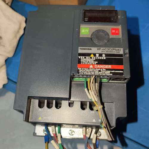 东芝 VF-nC3C- 4055P 5.5KW