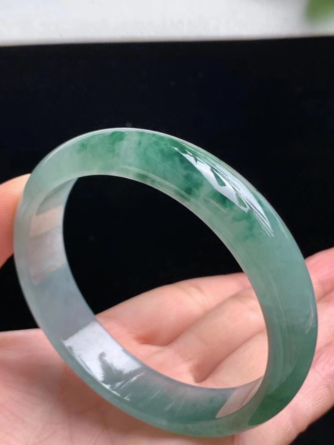 天然a货a货冰种底色阳绿飘花老坑手镯