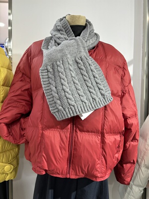 2025冬韩版显瘦百搭圆领方格羽绒服女配围脖宽松休闲短款保暖外套