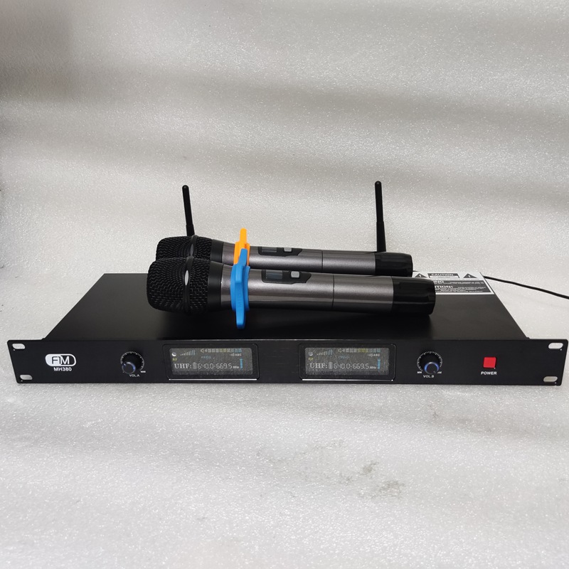 UHF家用无线麦克风动圈防啸叫