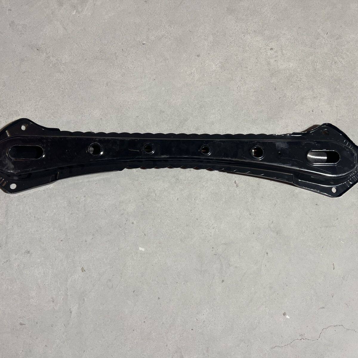 力帆迈威 乐途 前托架拉杆连接后横梁 前桥固定拉臂元宝梁连杆