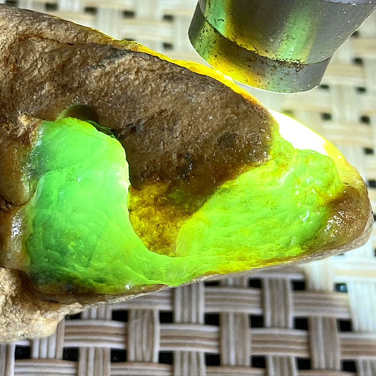 特*捡漏*清仓】老坑大马坎开窗珠宝奇石