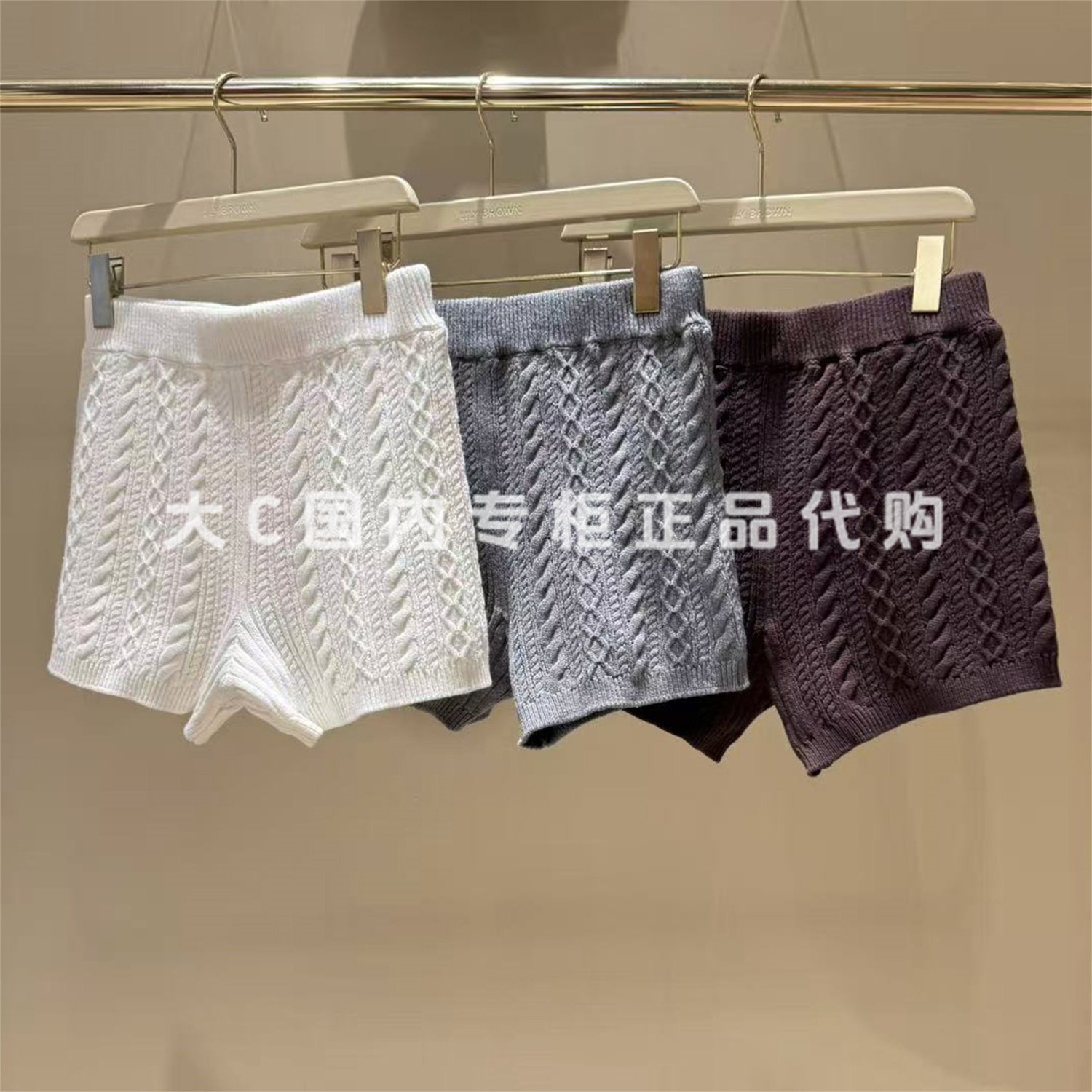 LilyBrown休闲短裤LWNP264148