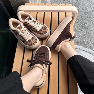 亦舞之城谭思婷秦岚温佩妍白冰王舒涵狙击蝴蝶岑矜陈妍希同款鞋子