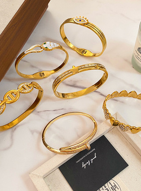 通体钛钢新款轻奢微镶锆石时尚手镯气质个性厂家直销欧美跨境爆款